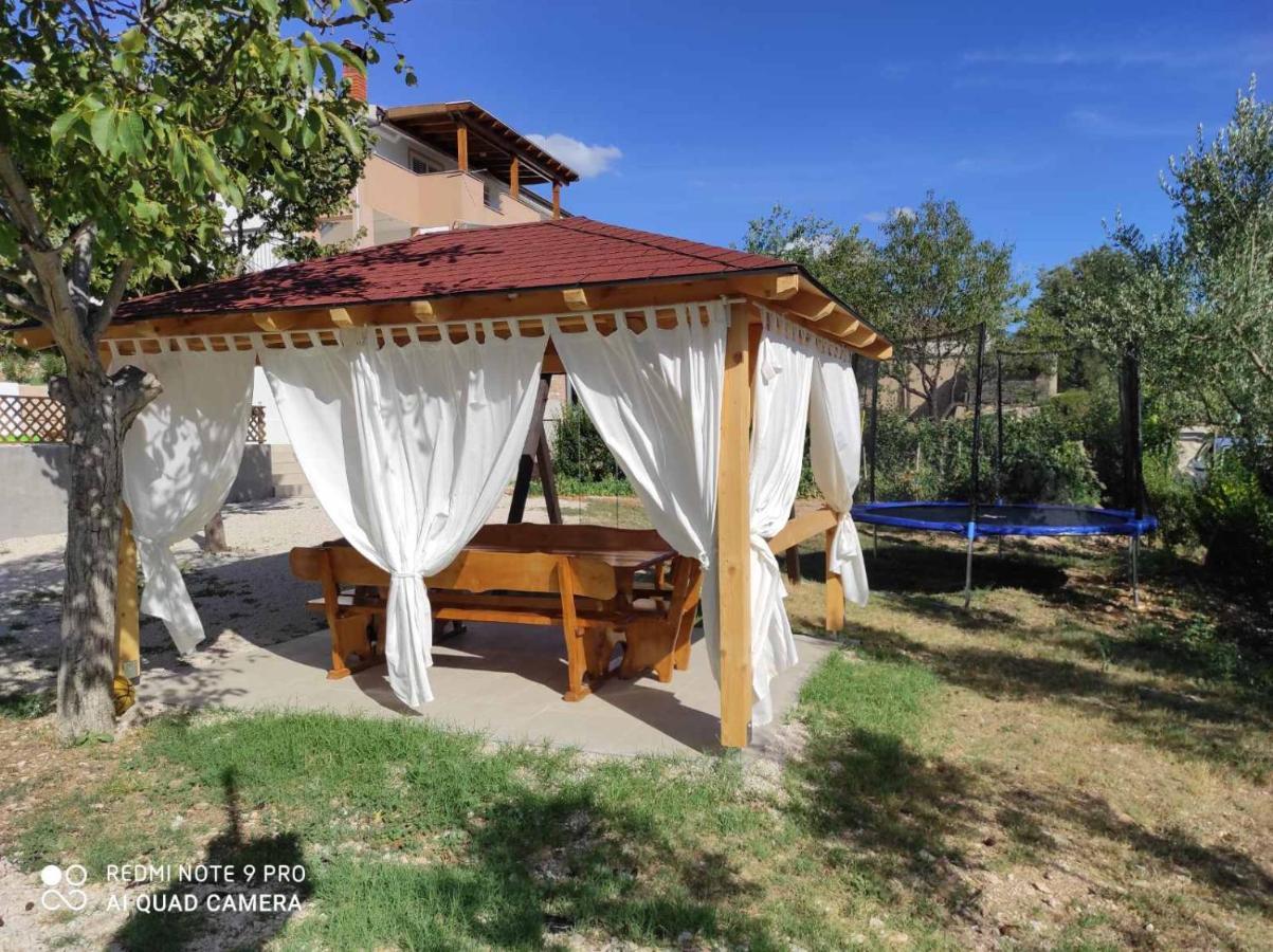 Ferienwohnung Kuca Za Odmor Lucija Vrana  Exterior foto