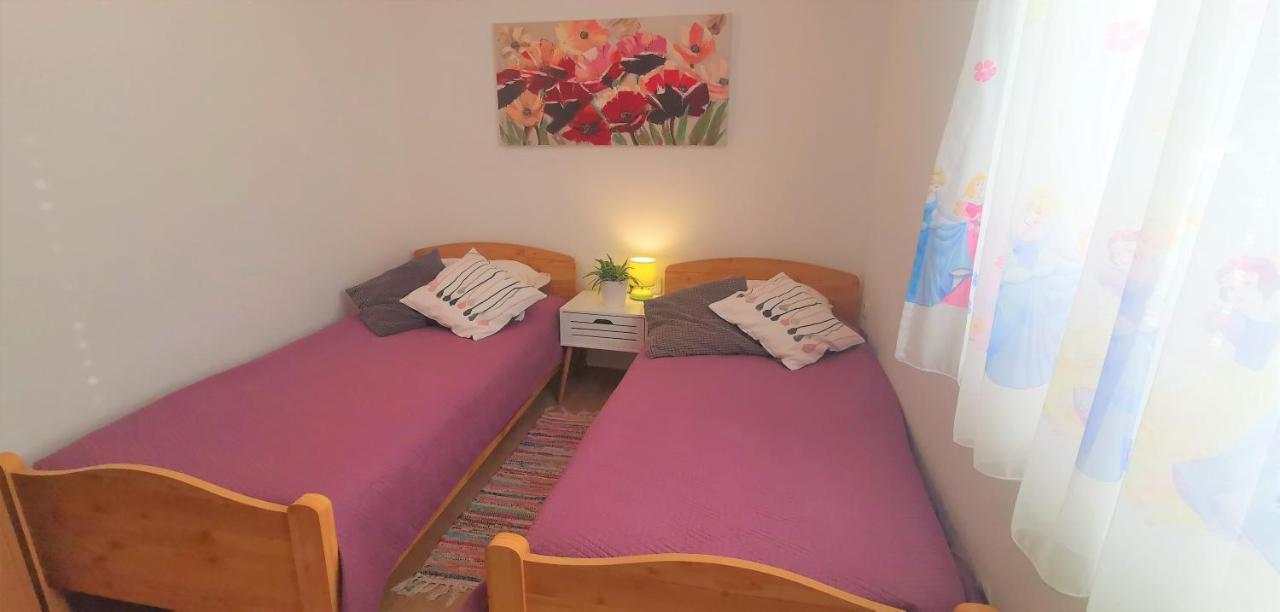 Ferienwohnung Kuca Za Odmor Lucija Vrana  Exterior foto